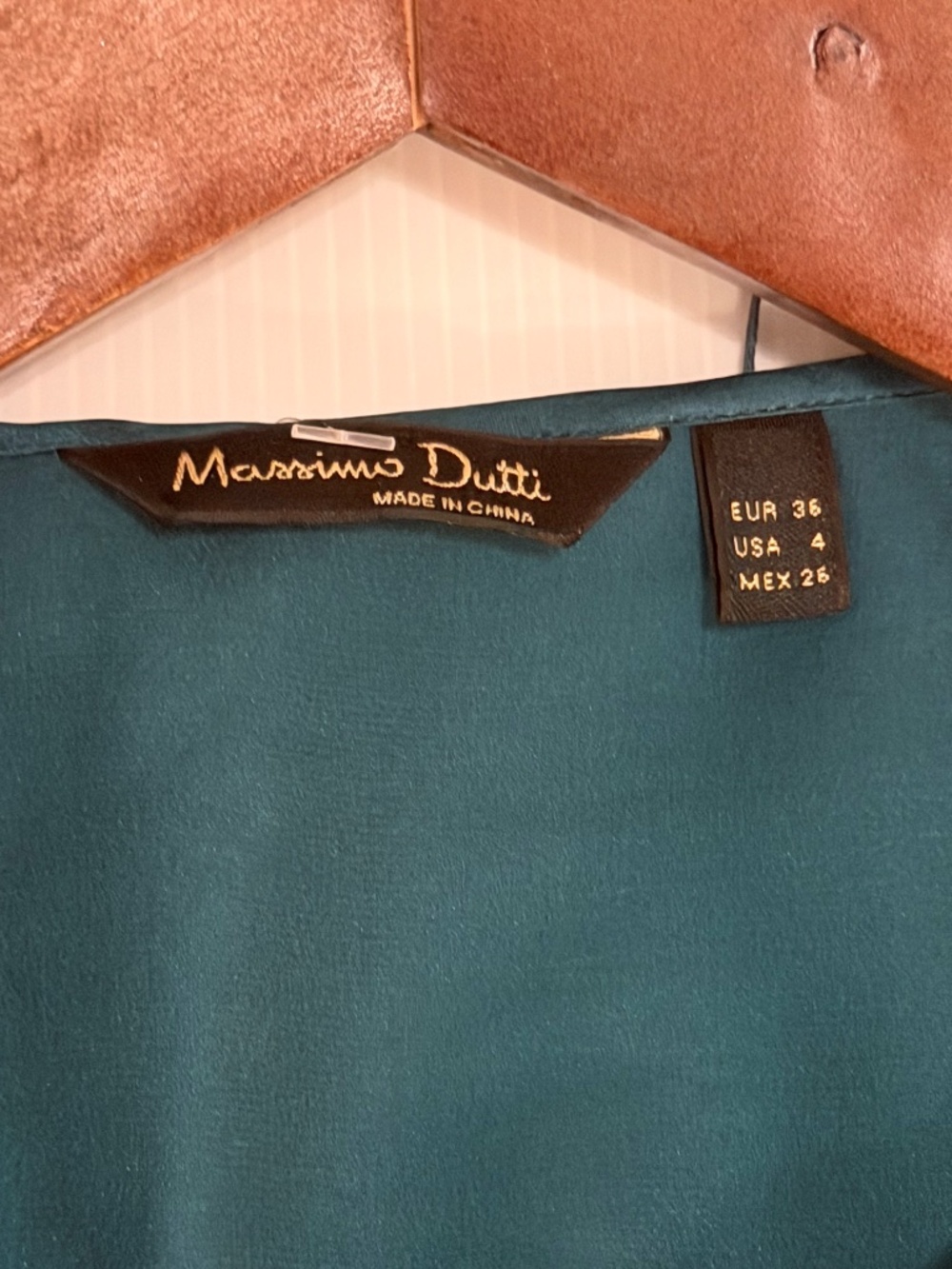 Massimo Dutti 100% Mulberry Silk Teal Satin Draped Knot Top Size 4 - Picture 2 of 12